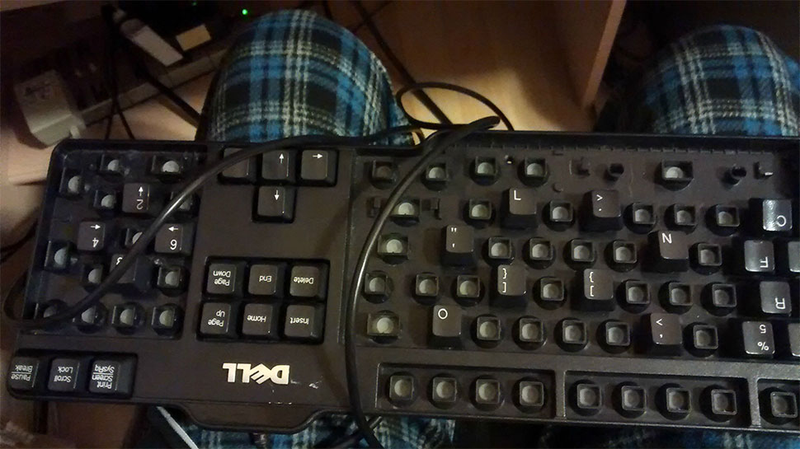 Illustration for article titled How To Make Your Own Crappy Arcade Stick Out Of Old Junk